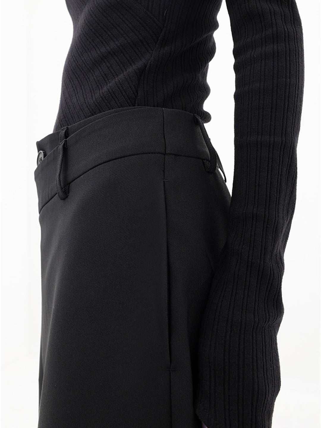 Asymmetrische Brede Pantalon met Lage Knopen