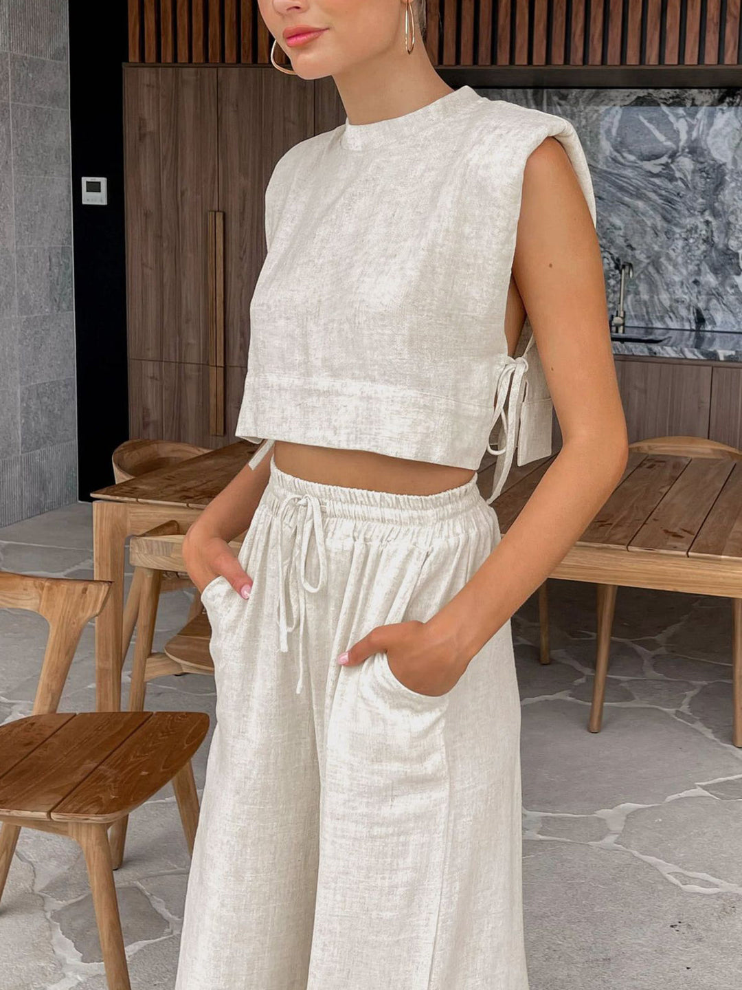 Two-Piece Linnen Set (Shirt + Broek)