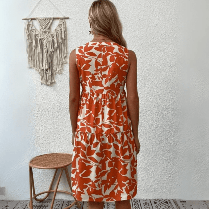 Nora trapeze jurk met halflange mouwen zonder mouwen