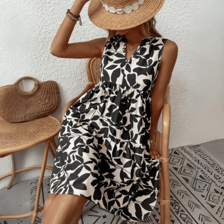 Nora trapeze jurk met halflange mouwen zonder mouwen