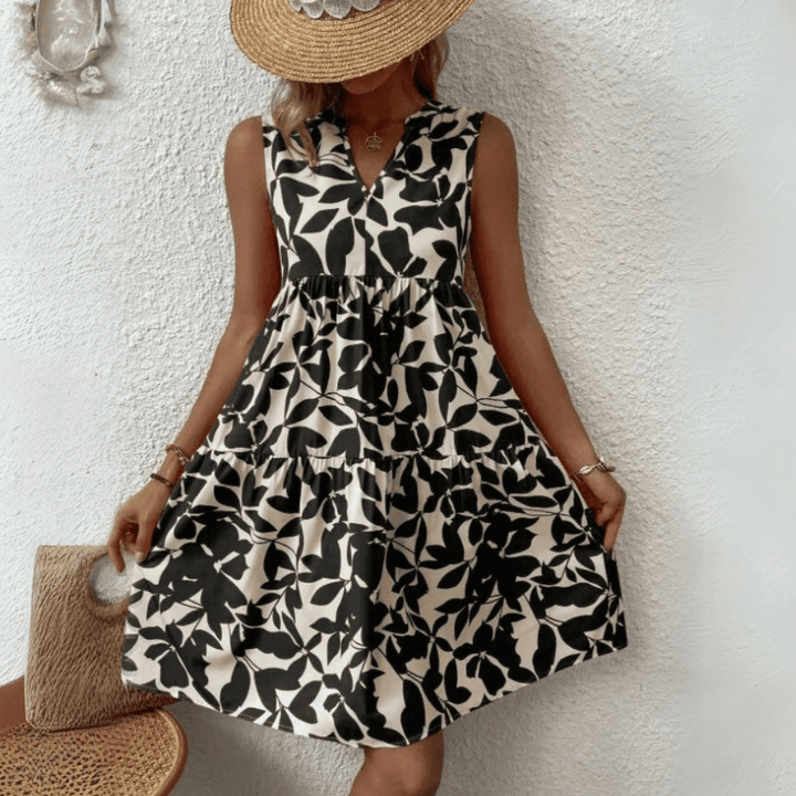 Nora trapeze jurk met halflange mouwen zonder mouwen