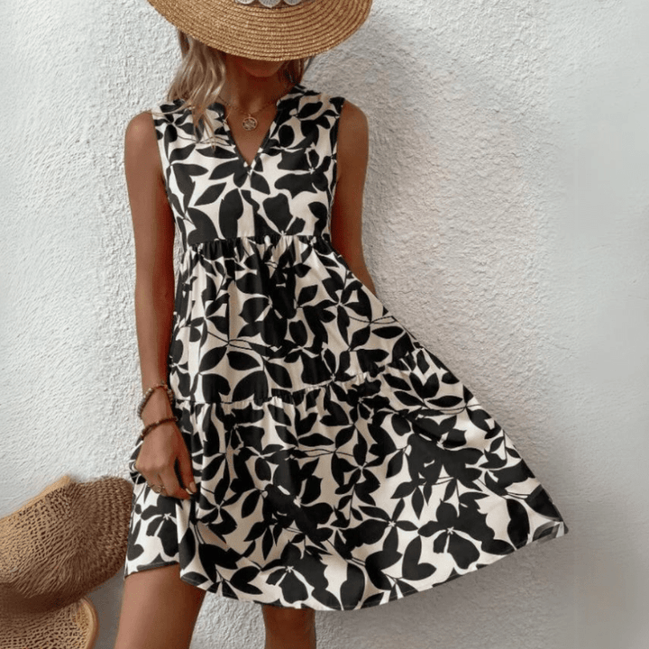 Nora trapeze jurk met halflange mouwen zonder mouwen