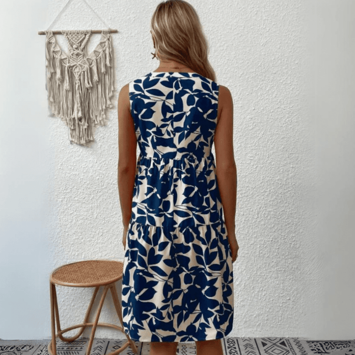 Nora trapeze jurk met halflange mouwen zonder mouwen