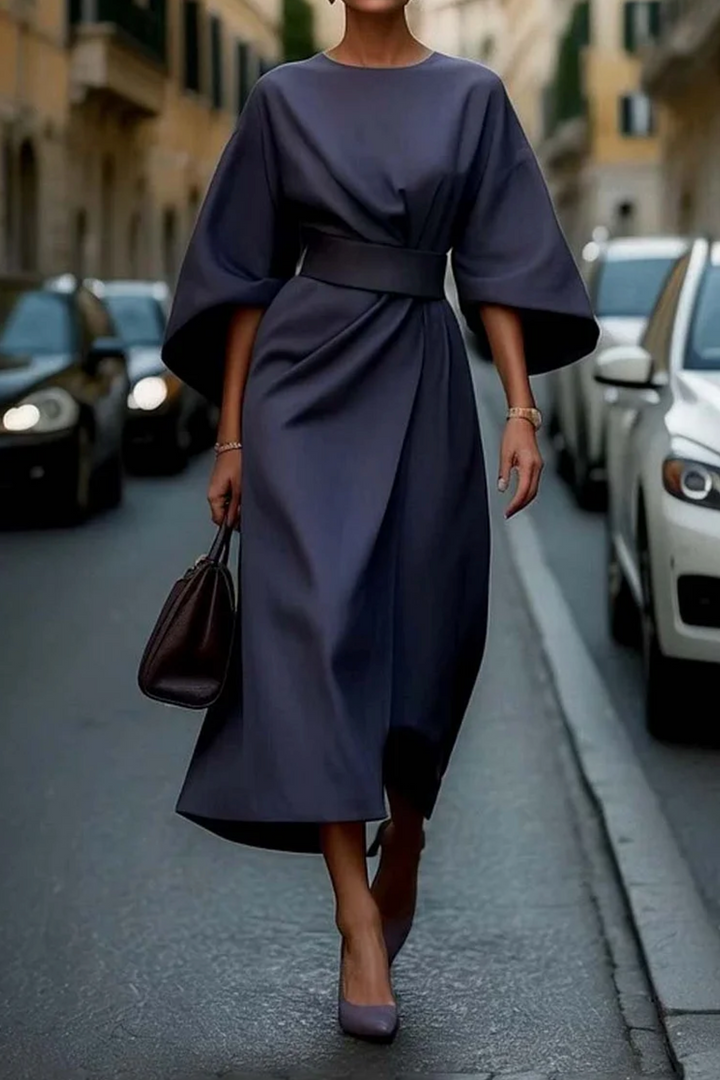 MONIQUE - ELEGANTE JURK MET LANTAARNMOUWEN