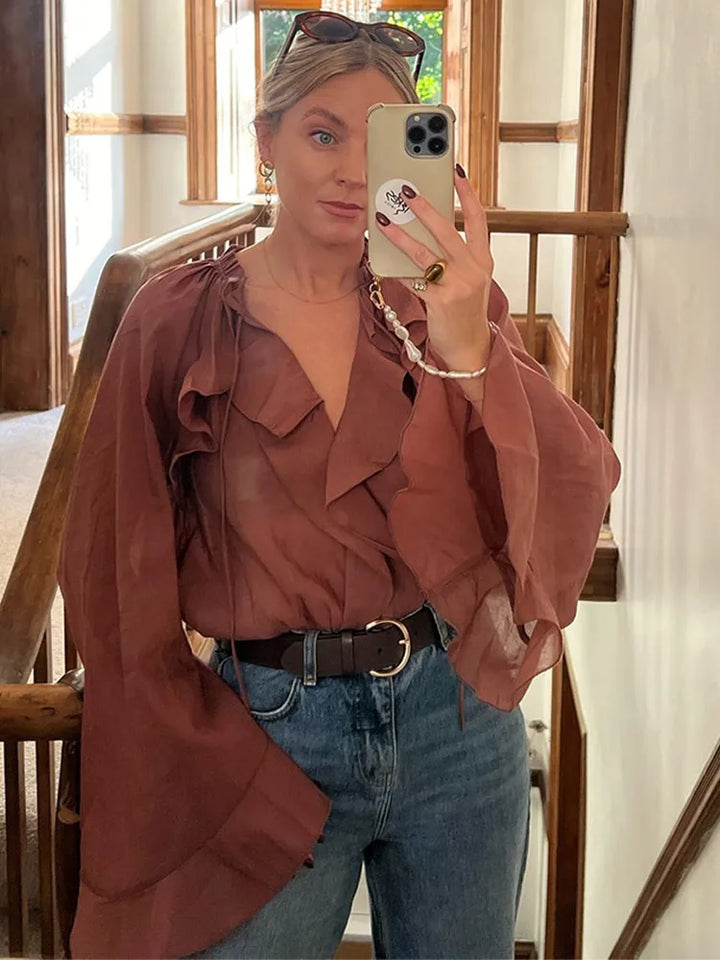 Sophia | Oversized Flared Sleeve Blouse met V-Hals