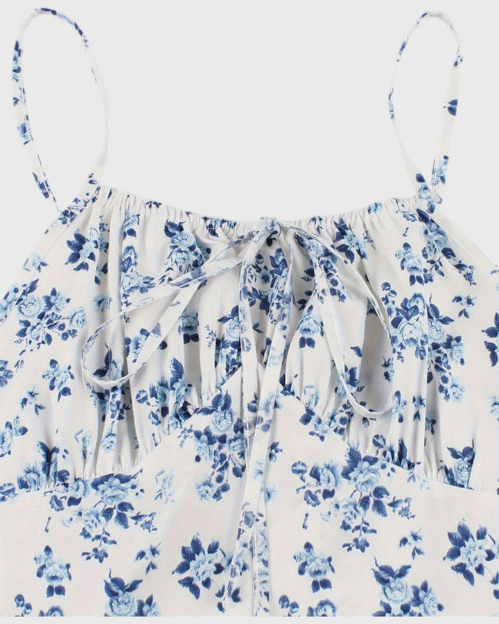Margaux zomerjurk met spaghettibandjes en vintage bloemenprint