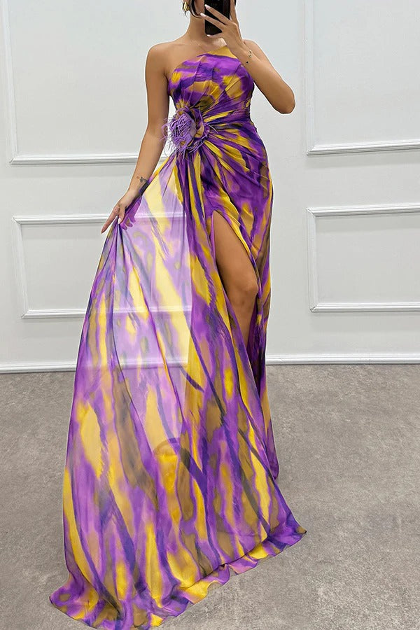 Naomi | Eye-Catching Maxi Dress