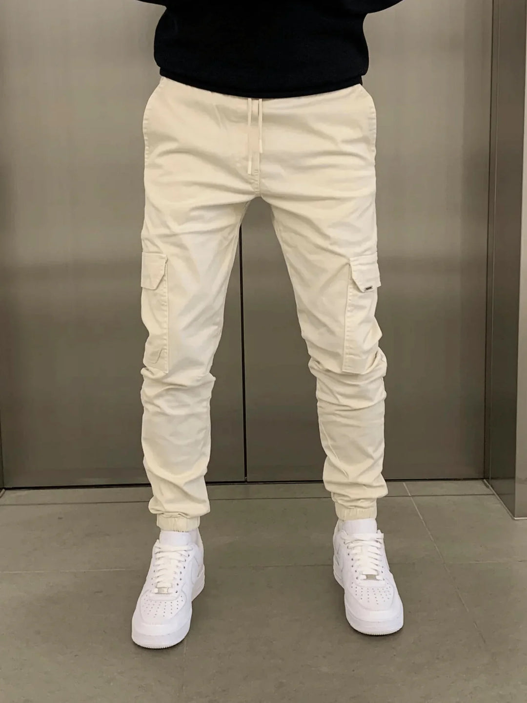Rolando - Stylish and Practical Cargo Joggers